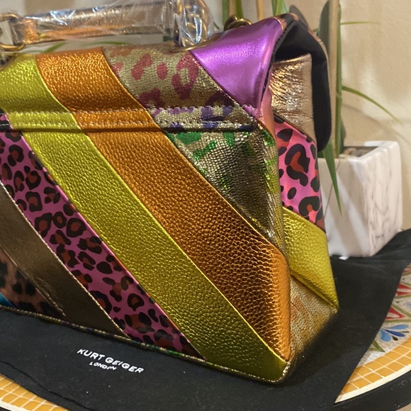 kurt geiger London Brixton Lock BagKurt Geiger London - Picture 11 of 13